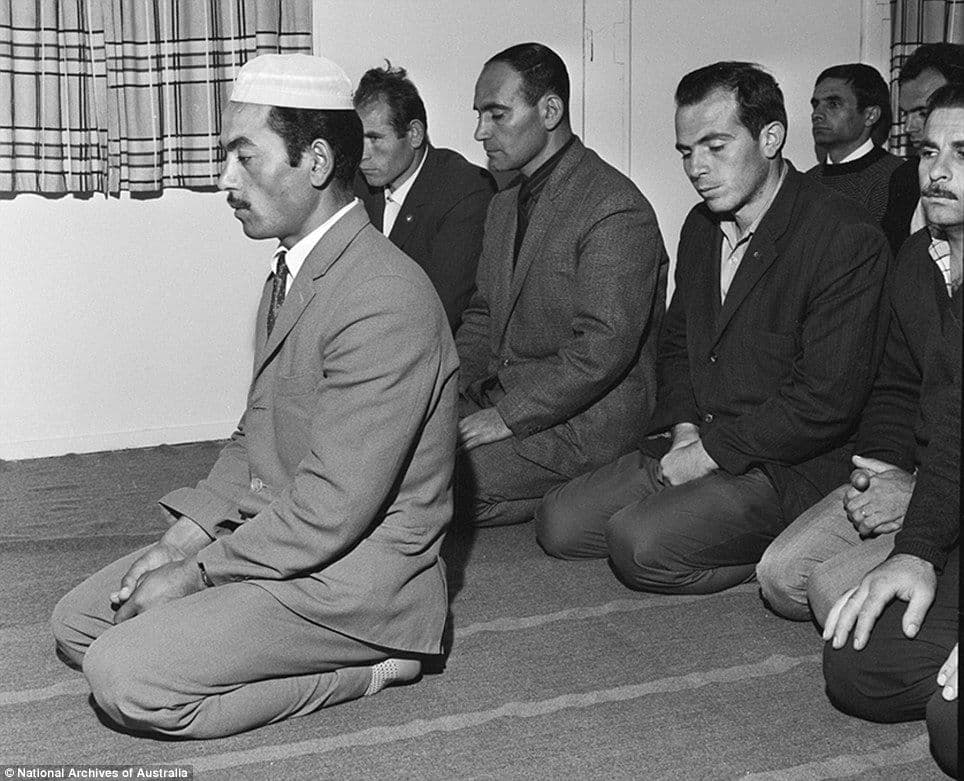 The first (Turkish) Eid prayer in Melbourne